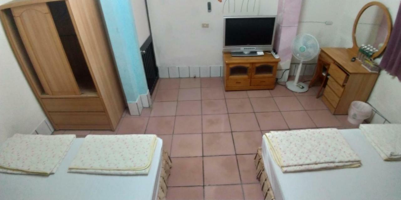 Sun Wu Homestay Dawu Exterior photo